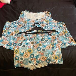 Floral Blue Women's Top and Shorts Set